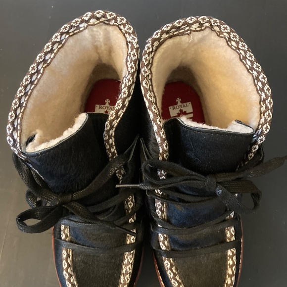 ROYAL CANADIAN - Kwantlen Waterproof Genuine Horse Hair Snow Bootie (Women 7) - - Picture 10 of 11